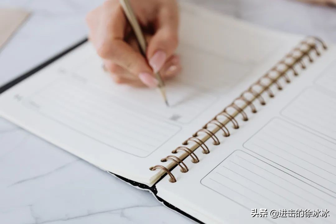 新手怎么開始寫作，新手想寫作怎么入手？