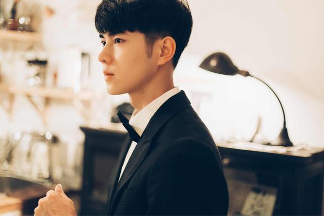 沒吃飽人家還想要嘛（唉我怎么沒吃飽呢）