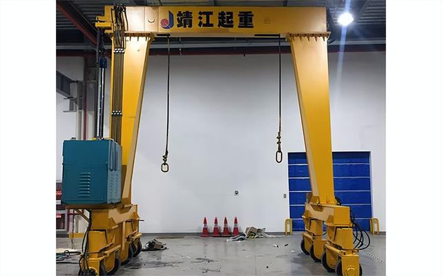 250kg手推移動(dòng)龍門吊，電動(dòng)龍門吊和移動(dòng)式懸臂吊價(jià)格？