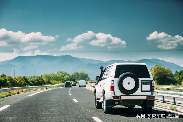 全國最大二手車批發(fā)貨源在哪里，全國最大二手車批發(fā)貨源在哪里??？